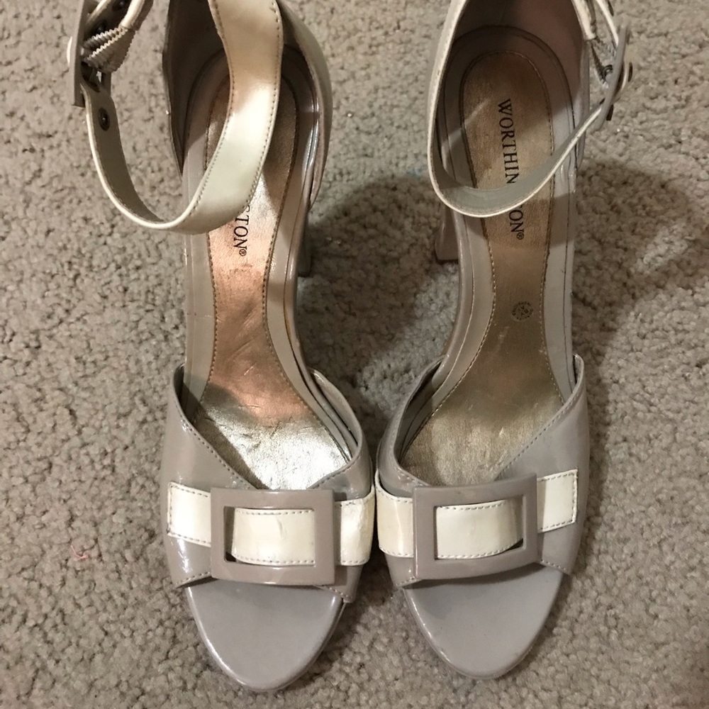 Sandals - Picture 2 of 2